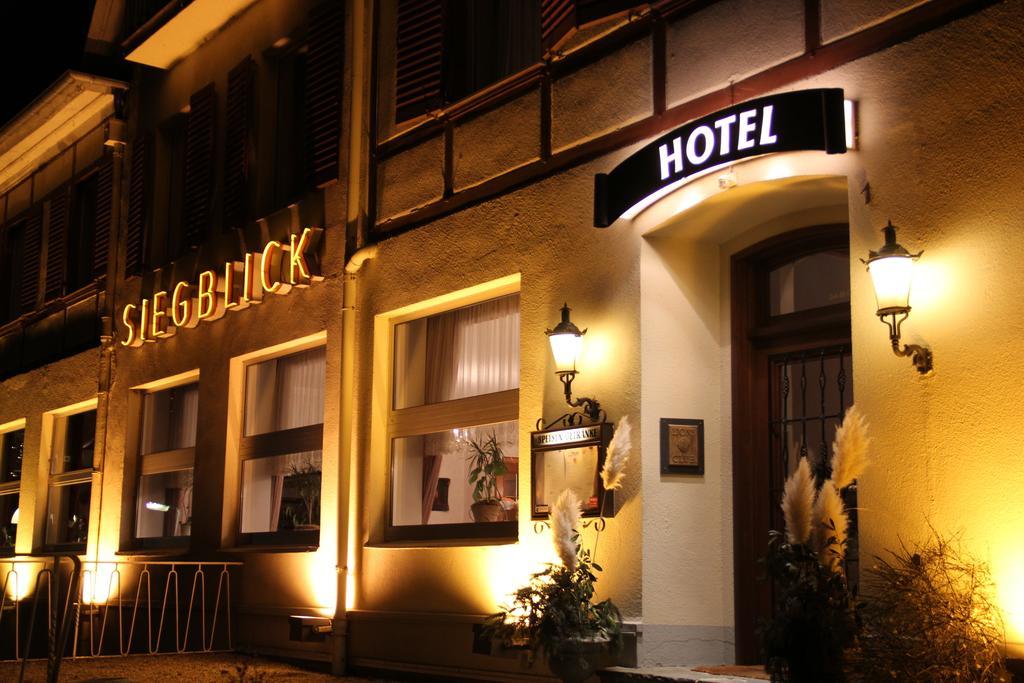 Hotel Restaurant Siegblick Siegburg Exterior photo